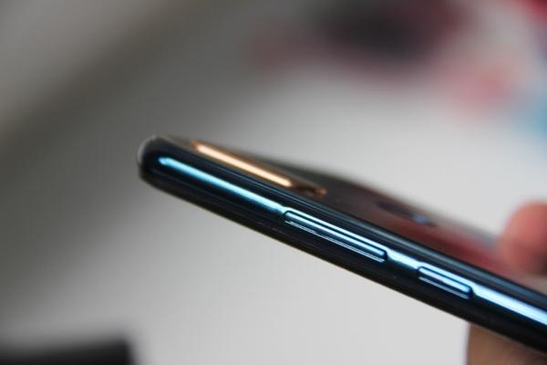 Обзор Vivo Y17: недорогой смартфон с мощной батареей и NFC