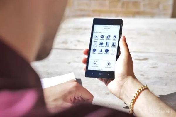 Смартфон с дисплеем E-ink и автономностью 14 дней