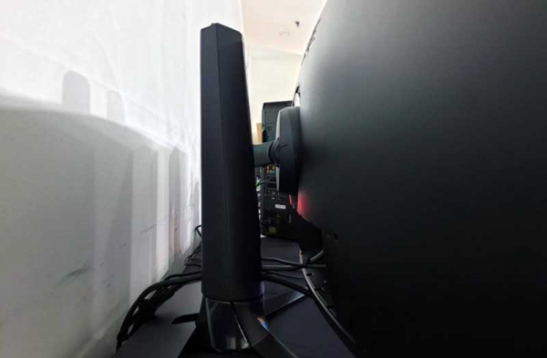 Обзор ASUS ROG Strix XG49VQ: монитора 32: 9 заменяющего два