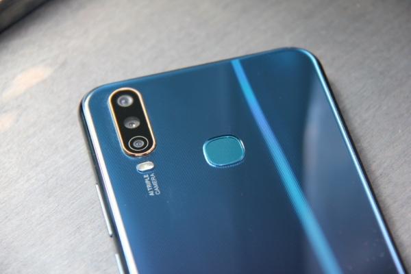 Обзор Vivo Y17: недорогой смартфон с мощной батареей и NFC