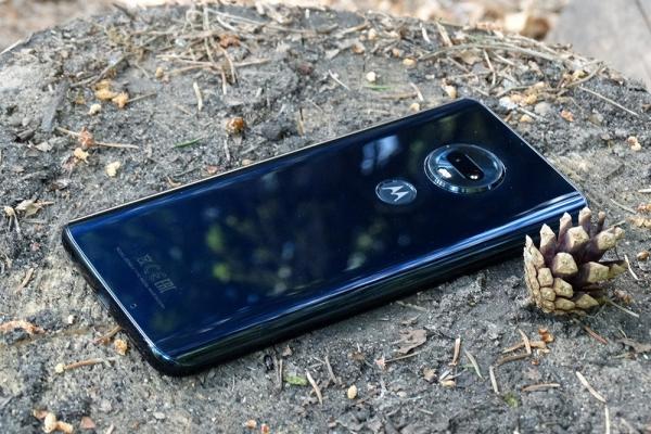 Обзор смартфона Moto G7 Plus: симпатичный смартфон с быстрой зарядкой и стереодинамиками