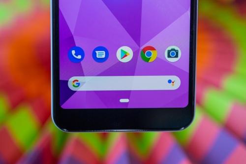 Pixel 3A vs. Moto G7: What's the best budget phone?