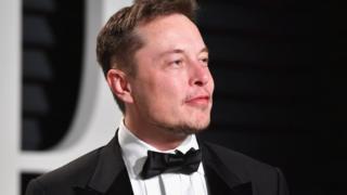 Элон Маск создает Neuralink мозг электрод фирма