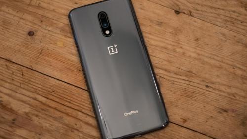 OnePlus 7 Pro owners get strange spam notifications on their phones