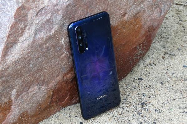 Обзор Honor 20 Pro: мощный камерофон, который хотел стать максимально бюджетным