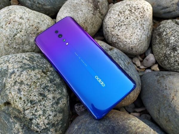 Обзор смартфона Oppo Reno Z: практичный стиляга из среднего класса