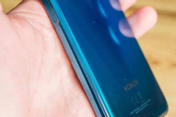 Обзор Honor 20 Pro — работа над ошибками?