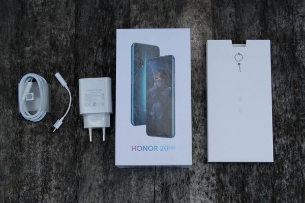 Обзор Honor 20 Pro: мощный камерофон, который хотел стать максимально бюджетным