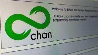 8chan ультраправого форума в автономном режиме, как сокращение поддержки от Cloudflare