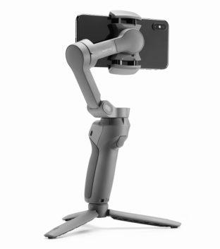 DJI Osmo Mobile 3 - старт продаж складного стабилизатора в Украине