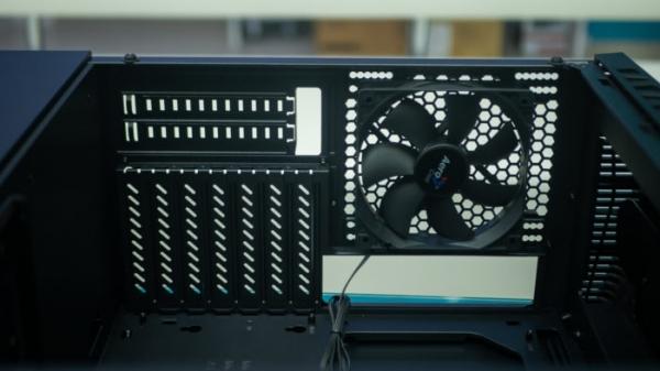 Обзор корпуса для ПК AeroCool Scar RGB - интересный среднебюджетник