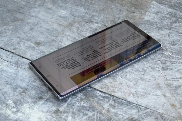 Обзор Samsung Galaxy Note 10 Plus: смартфон с отличной камерой, идеальными изгибами и скрытыми недостатками
