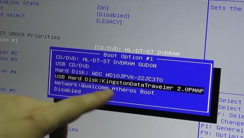 Как установить Windows 10 с флешки на компьютер (ноутбук)