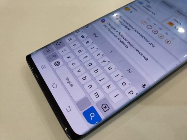 Предварительный обзор Vivo Nex 3: удивительный смартфон со «стекающим» экраном и полностью сенсорным управлением