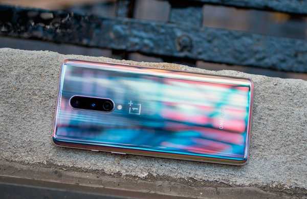 Обзор OnePlus 8: обновлённого и достойного смартфона
