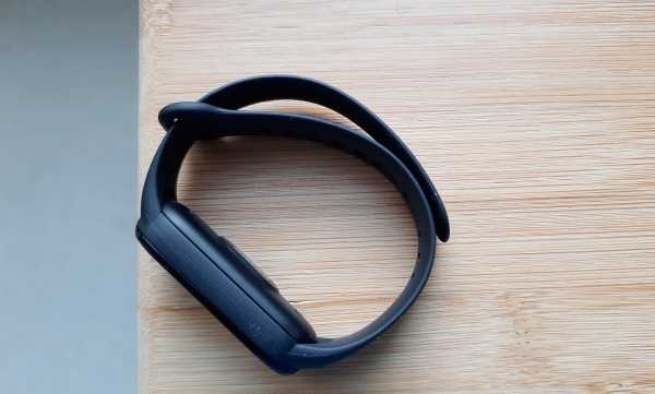 Обзор Xiaomi Mi Smart Band 6: яркий хит с датчиком SpO2