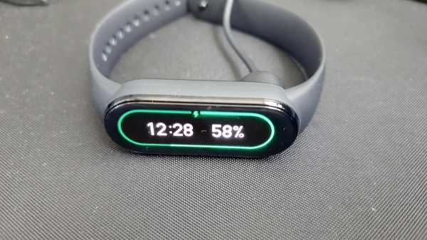 Обзор Xiaomi Mi Smart Band 6: яркий хит с датчиком SpO2