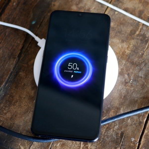 Обзор смартфона Xiaomi Mi 9: детали имеют значение