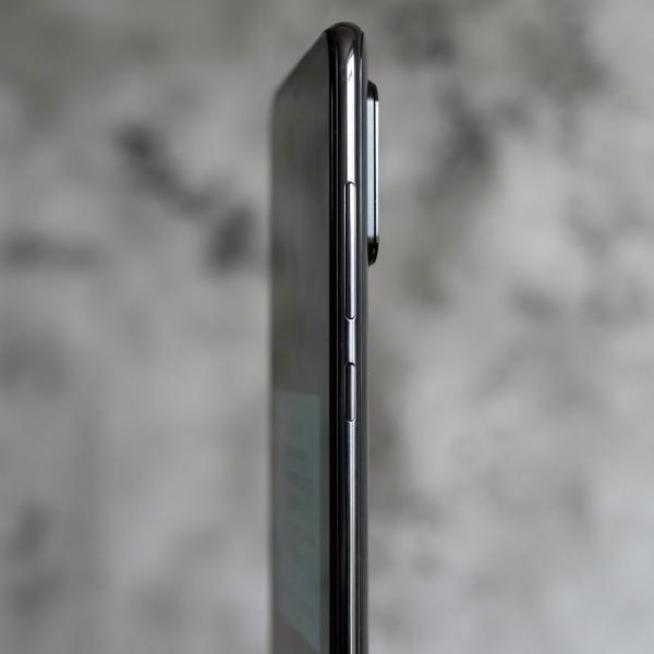 Обзор смартфона Xiaomi Mi 9: детали имеют значение